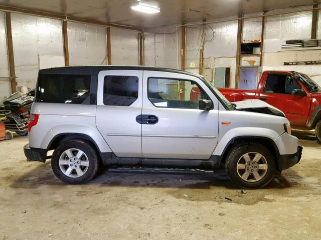 5J6YH2H78BL004592 - 2011 HONDA ELEMENT EX SILVER photo 9