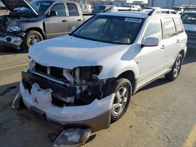 JA4LZ41G03U100340 - 2003 MITSUBISHI OUTLANDER WHITE photo 2