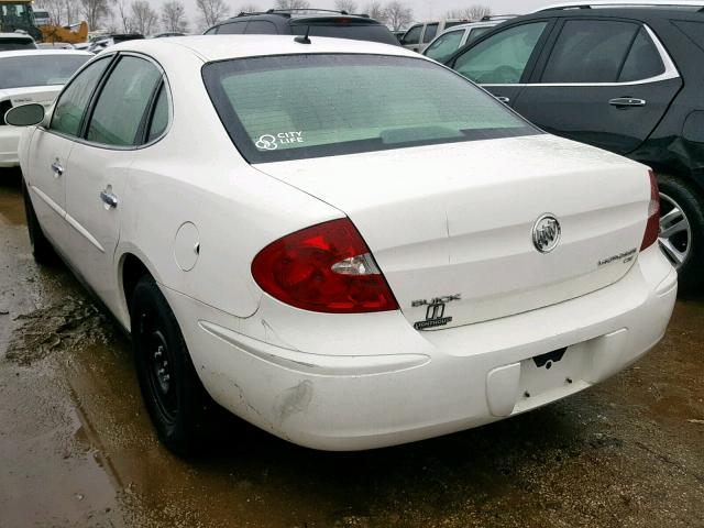 2G4WC582371194165 - 2007 BUICK LACROSSE C WHITE photo 3