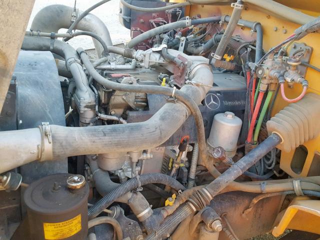 4UZAAXCS97CX30145 - 2007 FREIGHTLINER CHASSIS FS YELLOW photo 7