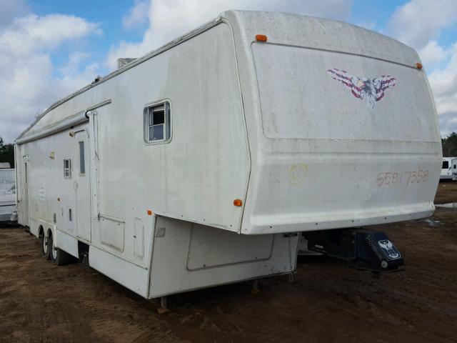 4X4FASP214A151482 - 2004 WILDWOOD 5TH WHEEL WHITE photo 1