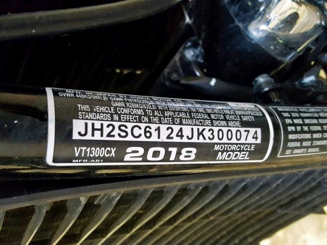 JH2SC6124JK300074 - 2018 HONDA VT1300 CX RED photo 10