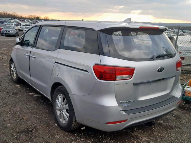 KNDMA5C15G6181300 - 2016 KIA SEDONA L SILVER photo 3