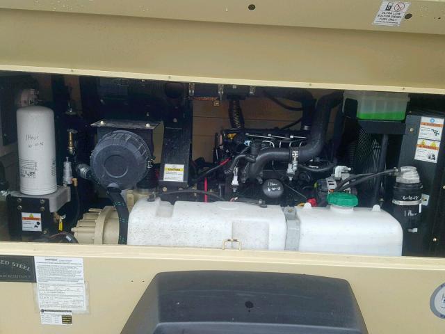 4FVCABAA9JU484972 - 2000 DOOS GENERATOR BEIGE photo 7