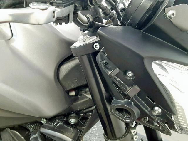 JYARN27E1DA003605 - 2013 YAMAHA FZ8 N GRAY photo 19