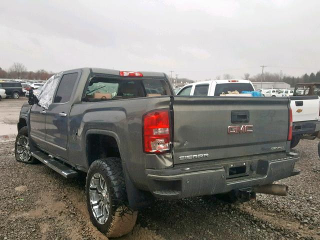 1GT42YEY7JF197658 - 2018 GMC SIERRA K35 SILVER photo 3