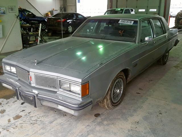 1G3AH69YXEM744309 - 1984 OLDSMOBILE 98 REGENCY GRAY photo 2