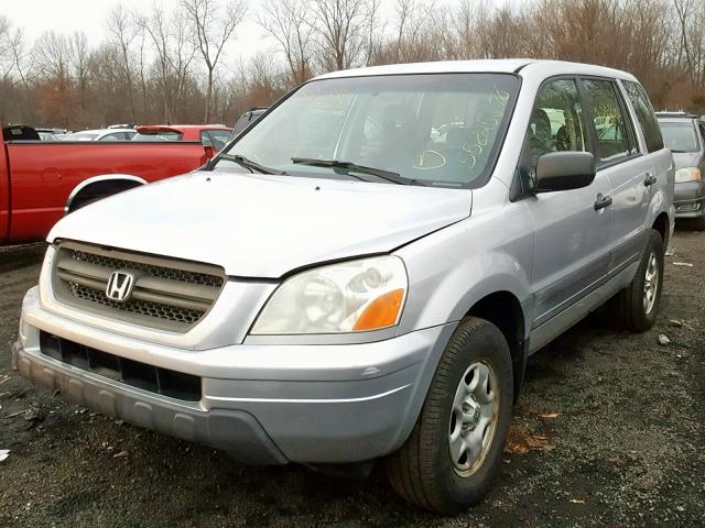 2HKYF181X4H609061 - 2004 HONDA PILOT LX SILVER photo 2