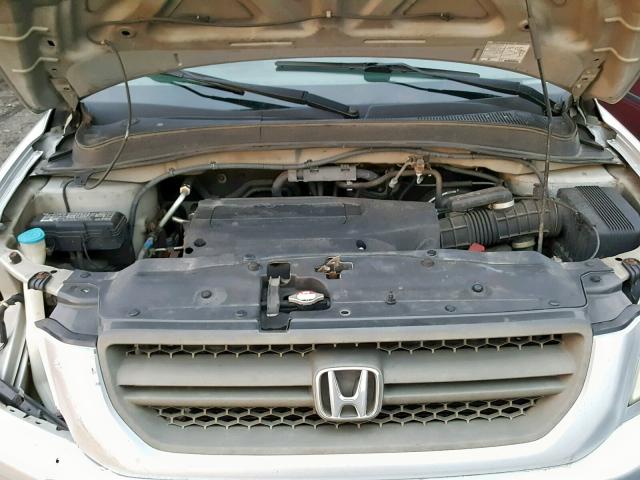 2HKYF181X4H609061 - 2004 HONDA PILOT LX SILVER photo 7