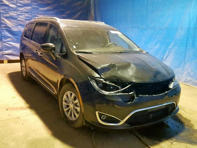 2C4RC1BG3JR141599 - 2018 CHRYSLER PACIFICA T BLACK photo 1