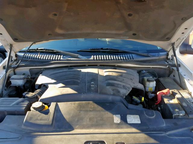 5LMEU68H85ZJ24519 - 2005 LINCOLN AVIATOR 白色 照片 7