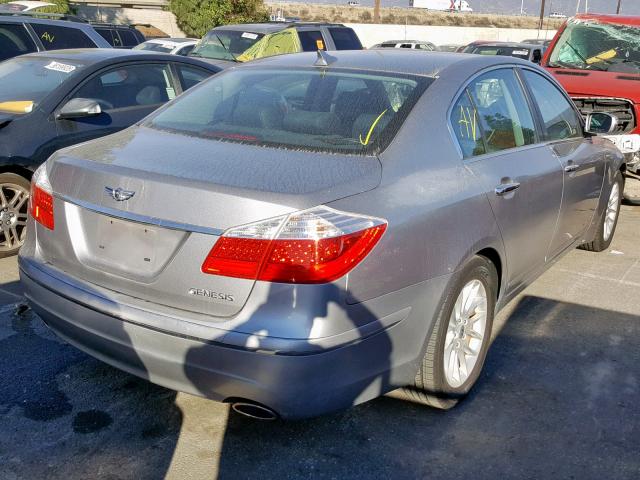 KMHGC46E99U040675 - 2009 HYUNDAI GENESIS 3. GRAY photo 4