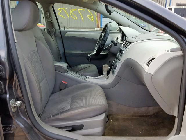 1G1ZB5E02CF261731 - 2012 CHEVROLET MALIBU LS GRAY photo 5