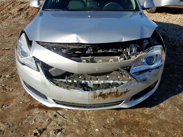 2G4GM5ER6E9205757 - 2014 BUICK REGAL PREM SILVER photo 9