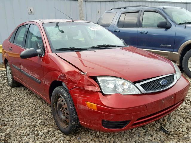 1FAFP34N55W250941 - 2005 FORD FOCUS ZX4 RED photo 1