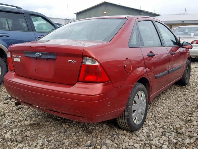 1FAFP34N55W250941 - 2005 FORD FOCUS ZX4 RED photo 4