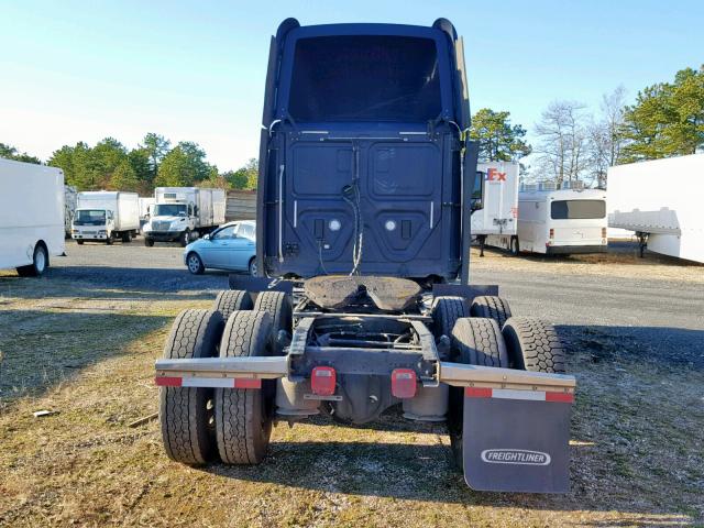 3AKJGEDR0HSJJ9955 - 2017 FREIGHTLINER CASCADIA 1 BLUE photo 6