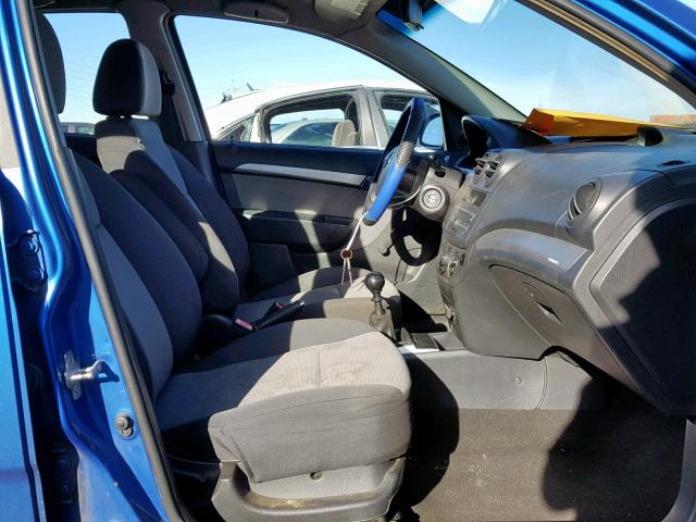 KL1TD66E89B344465 - 2009 CHEVROLET AVEO LS BLUE photo 5