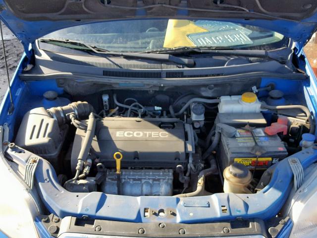 KL1TD66E89B344465 - 2009 CHEVROLET AVEO LS BLUE photo 7