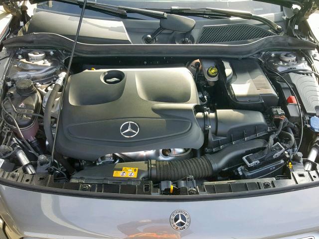 WDCTG4GB1JJ453038 - 2018 MERCEDES-BENZ GLA 250 4M GRAY photo 7