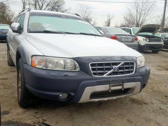 YV4SZ592471274903 - 2007 VOLVO XC70 SILVER photo 1