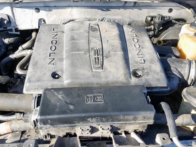 5LMFU27557LJ09504 - 2007 LINCOLN NAVIGATOR 白色 照片 7