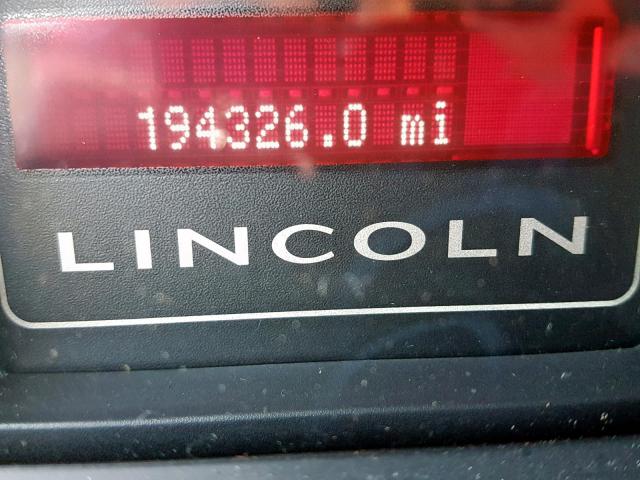 5LMFU27557LJ09504 - 2007 LINCOLN NAVIGATOR 白色 照片 8