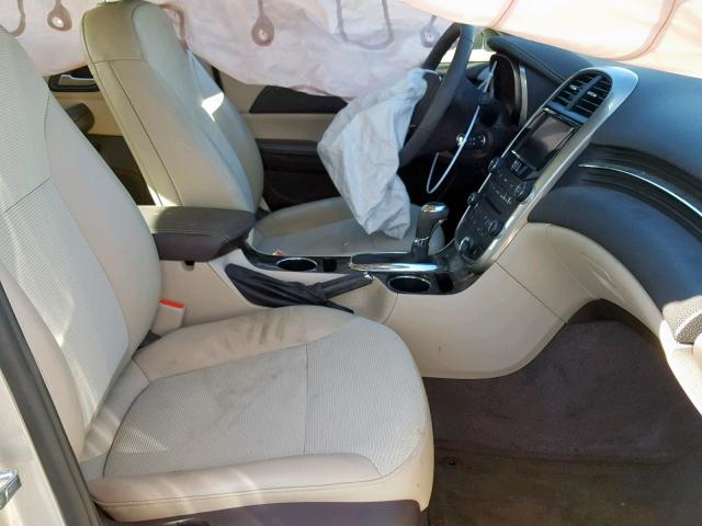 1G11C5SL9FF106459 - 2015 CHEVROLET MALIBU 1LT 金色 照片 5