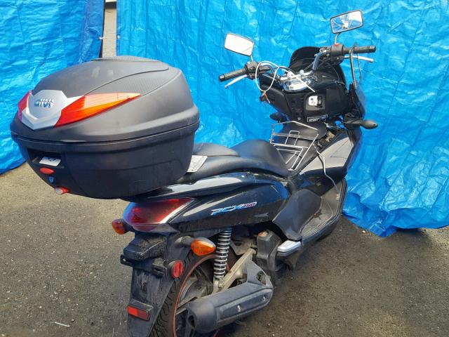 MLHKF1213D5005539 - 2013 HONDA PCX 150 BLACK photo 4