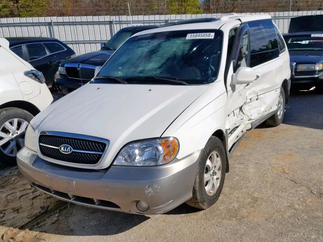 KNDUP131446550554 - 2004 KIA SEDONA EX WHITE photo 2