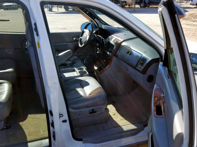 KNDUP131446550554 - 2004 KIA SEDONA EX WHITE photo 5