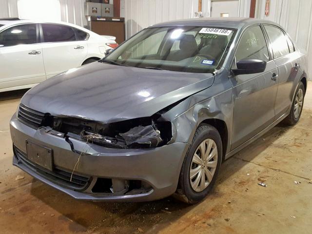 3VW2K7AJ3EM294689 - 2014 VOLKSWAGEN JETTA BASE Գրաֆիտ լուսանկար 2