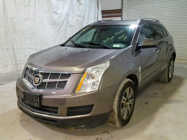 3GYFNDEY0BS640524 - 2011 CADILLAC SRX LUXURY BROWN photo 2