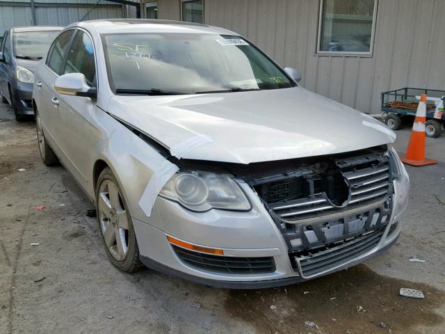 WVWAK73C28P042735 - 2008 VOLKSWAGEN PASSAT KOM SILVER photo 1