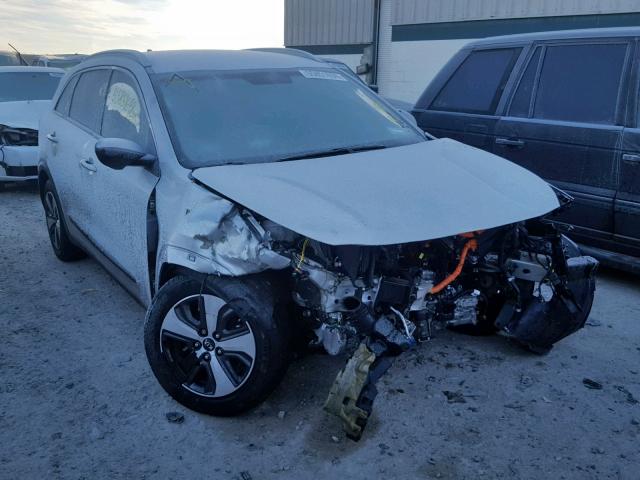 KNDCB3LC5H5032777 - 2017 KIA NIRO FE SILVER photo 1