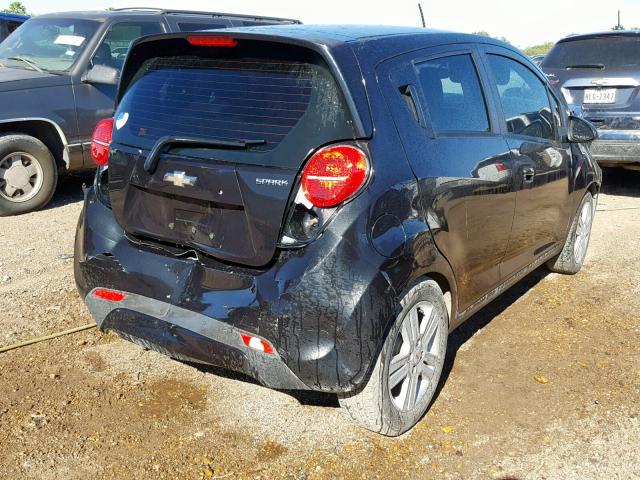 KL8CD6S96FC738093 - 2015 CHEVROLET SPARK 1LT BLACK photo 4