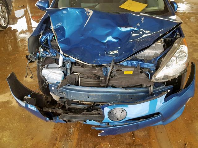 JTDKDTB39E1571106 - 2014 TOYOTA PRIUS C BLUE photo 7