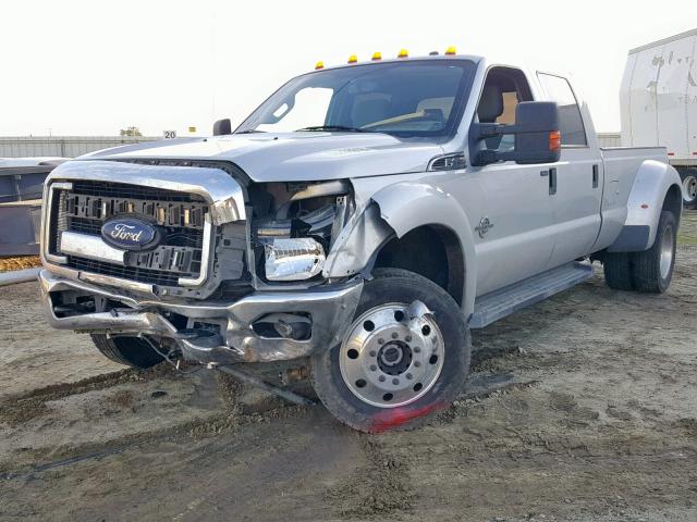 1FT8W4DT7GEA83808 - 2016 FORD F450 SUPER SILVER photo 2