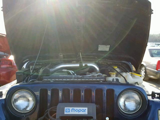 1J4FA69S64P779717 - 2004 JEEP WRANGLER / BLUE photo 7