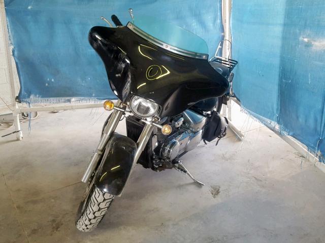 JS1VS54AX32103459 - 2003 SUZUKI VL800 BLACK photo 2