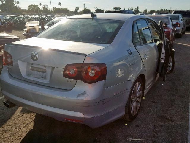 3VWRA7AJ7AM049342 - 2010 VOLKSWAGEN JETTA WOLF SILVER photo 4