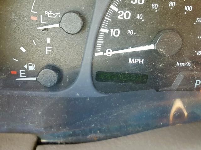 5LMFU28A6YLJ19584 - 2000 LINCOLN NAVIGATOR 红色 照片 8