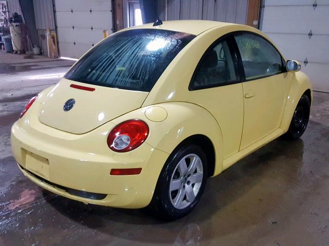 3VWRW31C67M505903 - 2007 VOLKSWAGEN NEW BEETLE YELLOW photo 4