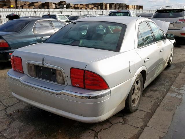 1LNHM87A4YY885204 - 2000 LINCOLN LS SILVER photo 4