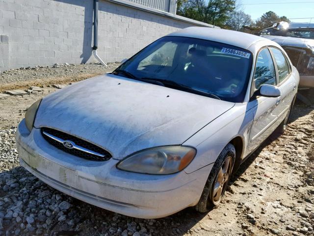 1FAFP55242A268436 - 2002 FORD TAURUS SES WHITE photo 2