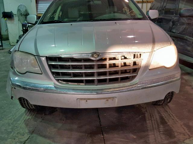 2A8GF68X87R289610 - 2007 CHRYSLER PACIFICA T SILVER photo 9