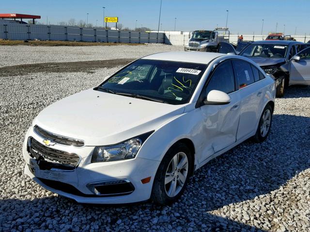 1G1P75SZ8F7154547 - 2015 CHEVROLET CRUZE WHITE photo 2