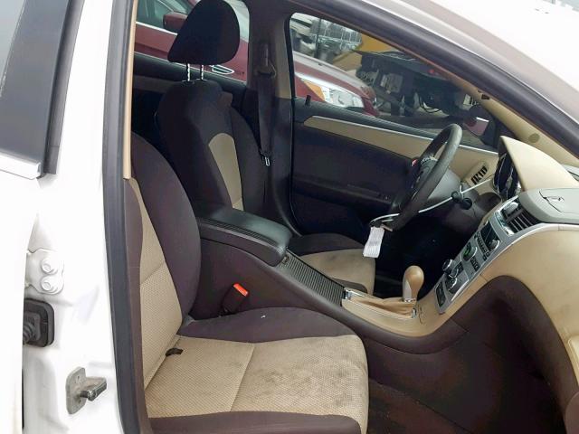 1G1ZB5EB3AF176833 - 2010 CHEVROLET MALIBU LS WHITE photo 5