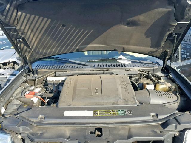 5LMFU27525LJ12941 - 2005 LINCOLN NAVIGATOR 黑色 照片 7