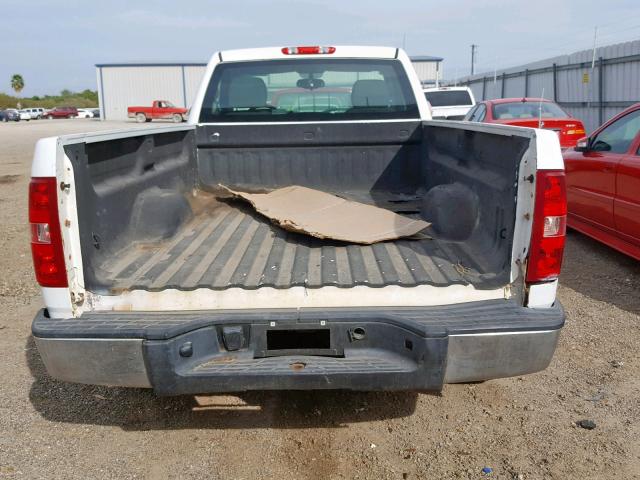 1GCEC14X37Z634533 - 2007 CHEVROLET SILVERADO WHITE photo 6